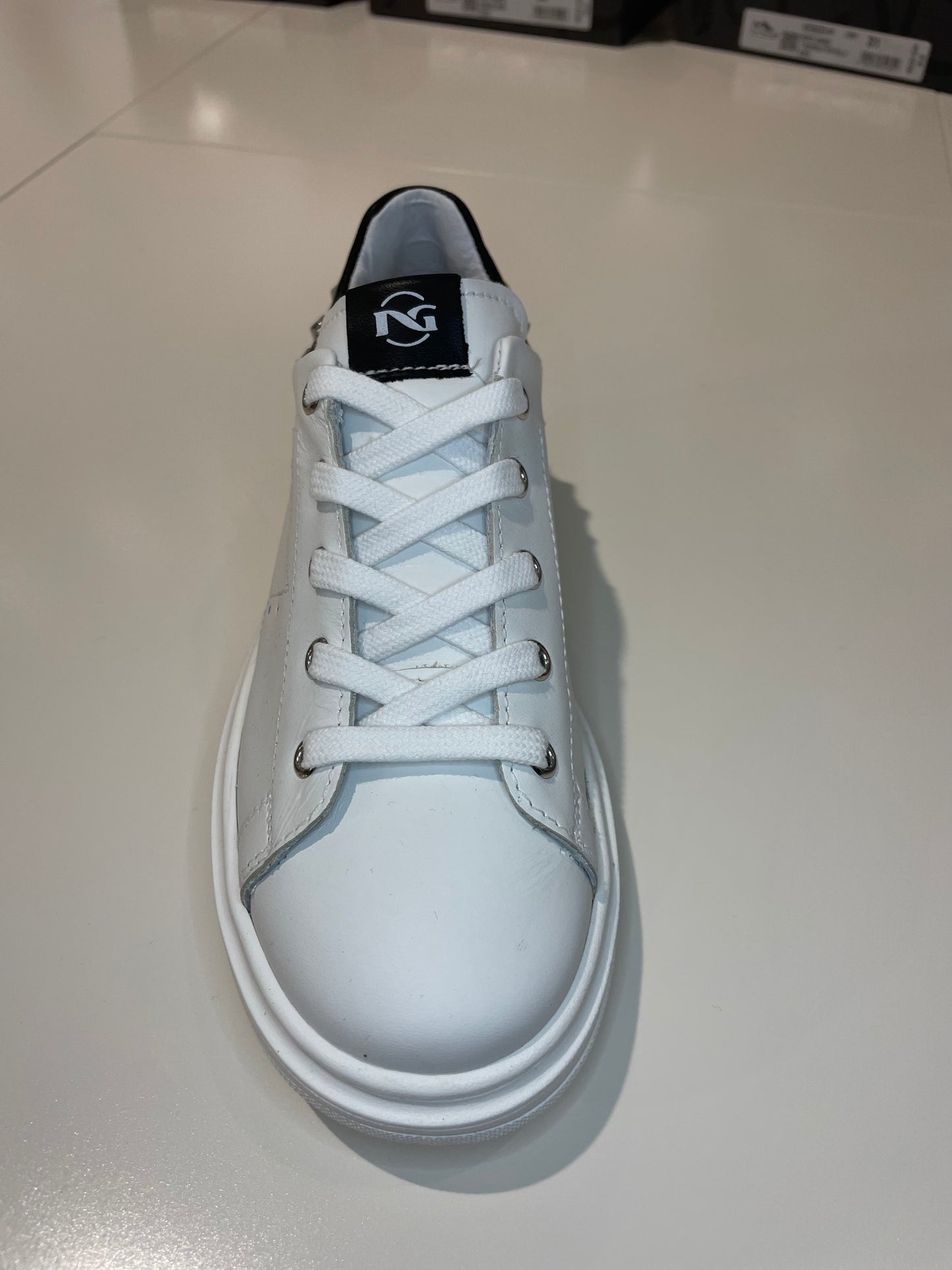 Sneakers borchie