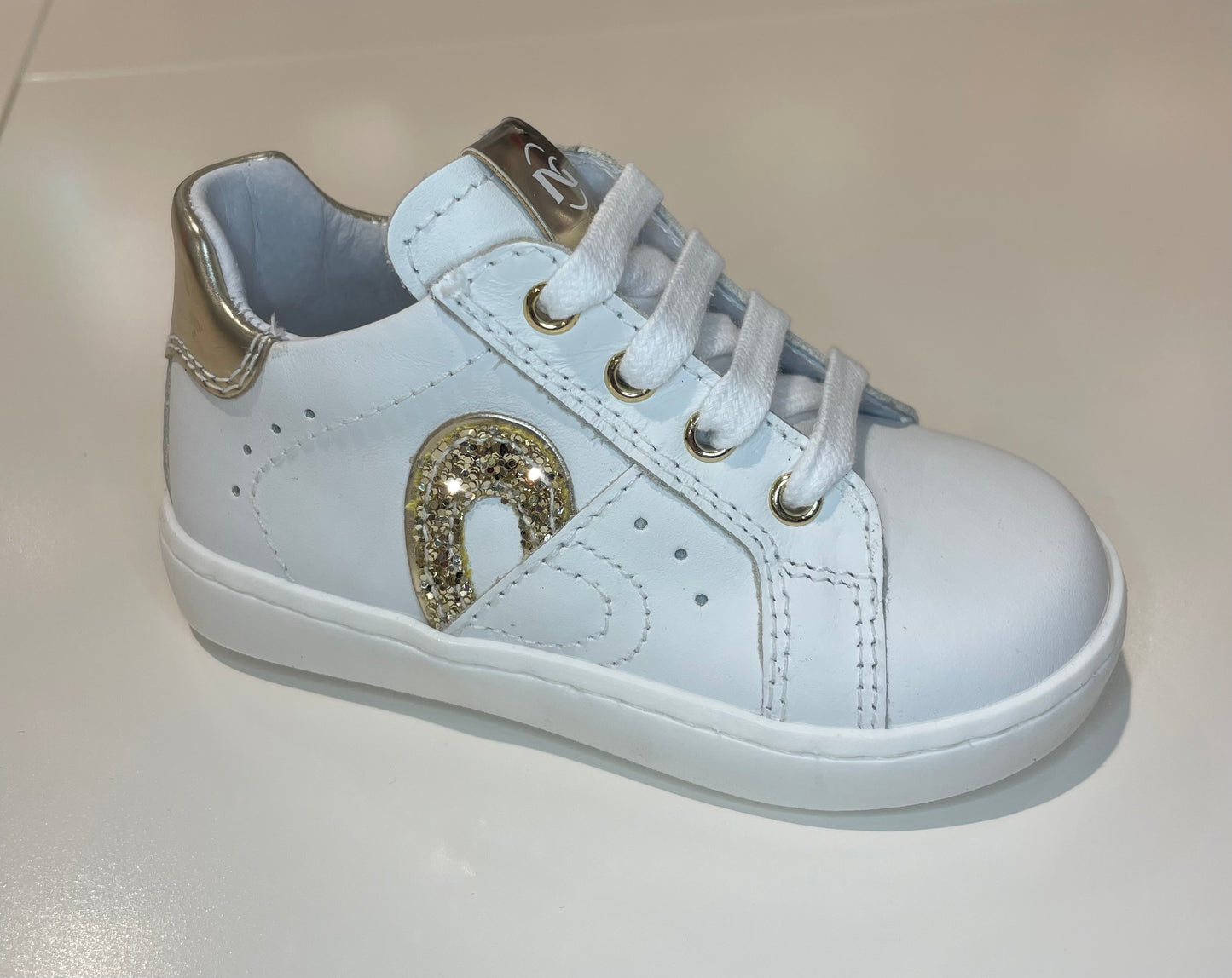 Sneakers cuore stringate con zip